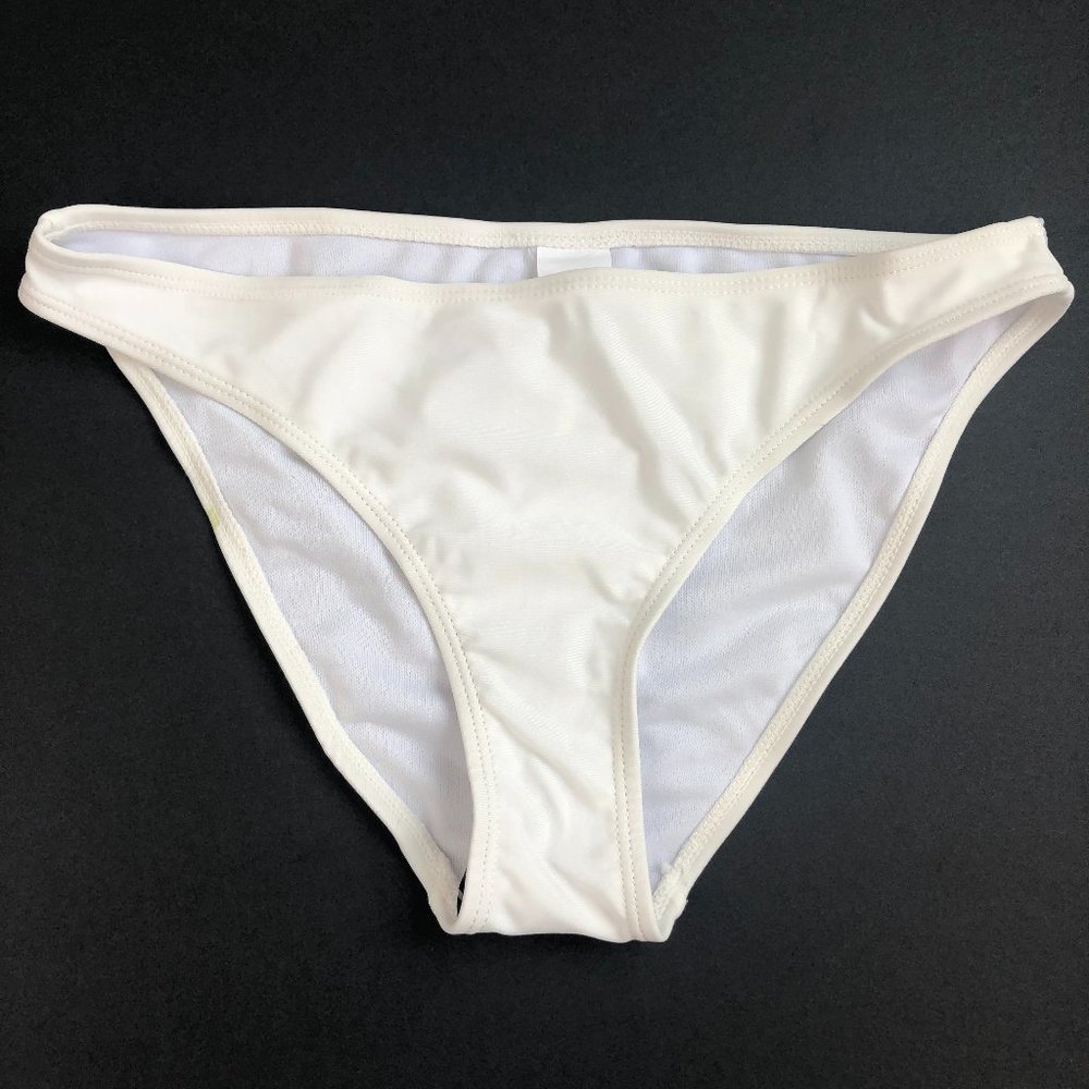 Boohoo Beachy White Coastal Bikini Bottom Island Vacation Minimalist Resort Wear